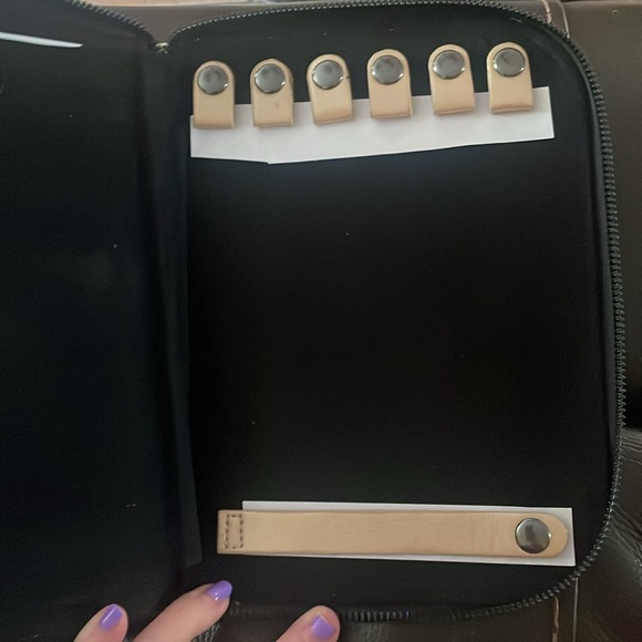 Halston Jewelry Travel Case - Picture 5 of 5